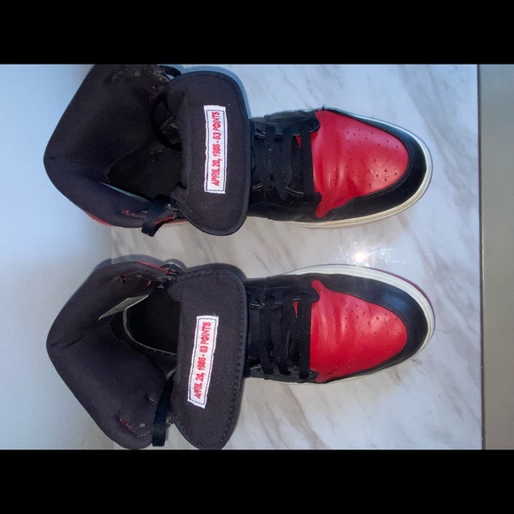 Air Jordan 1 High Retro OG “Bred” - Picture 7 of 10